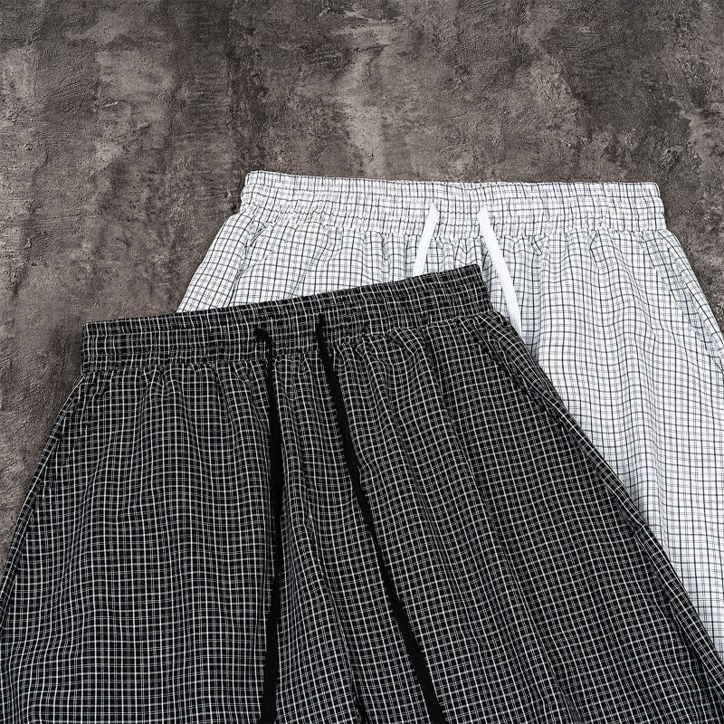 Etai men's fashionable plaid cropped pants with distressed seam detail, pleated casual shorts, drawstring lightweight men's shorts